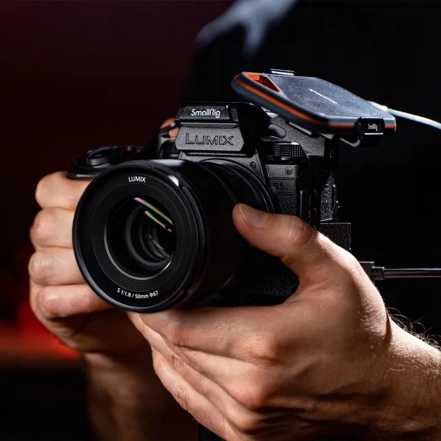 lumix s5m2x 4